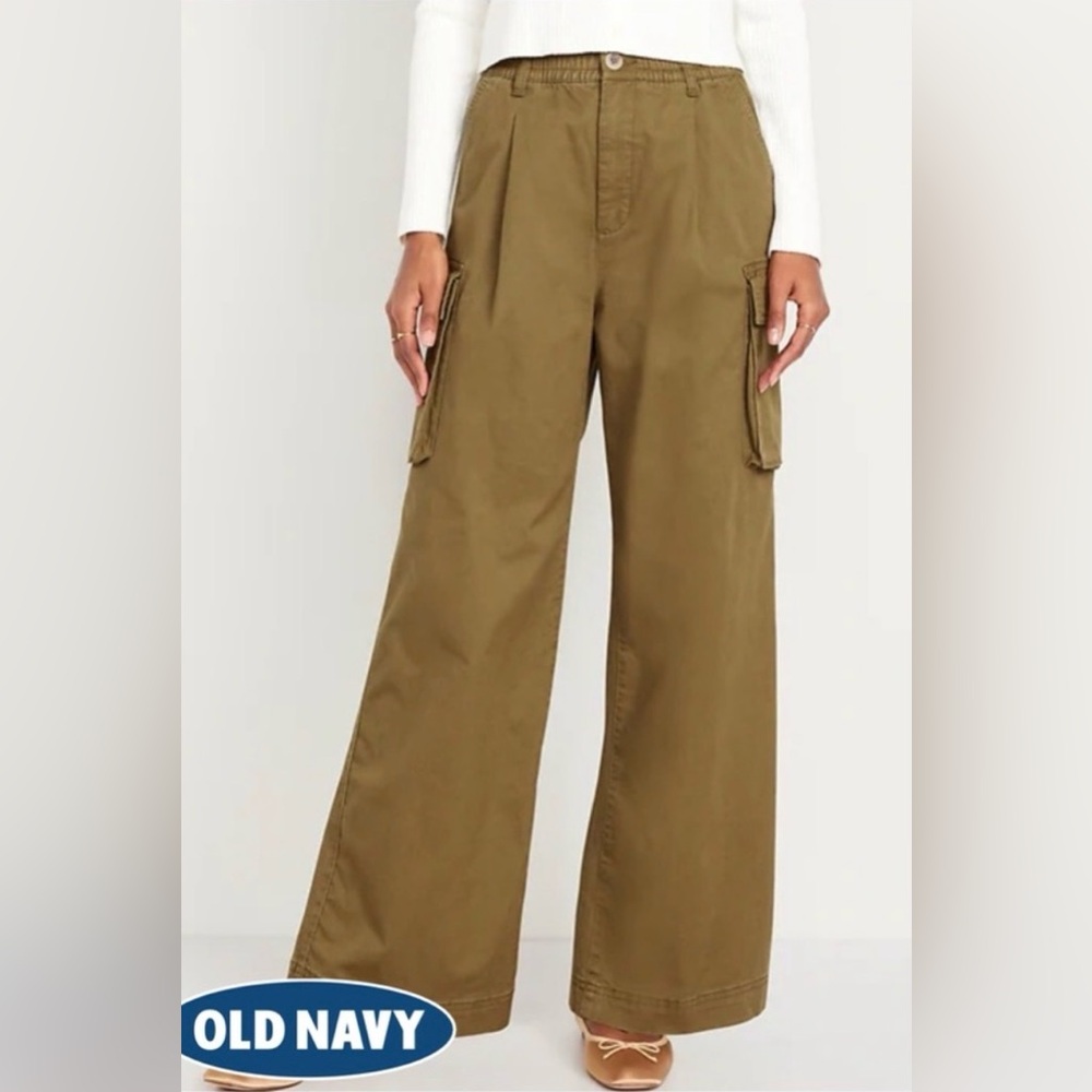 Old Navy Olive Green Wide-Leg Cargo Pants